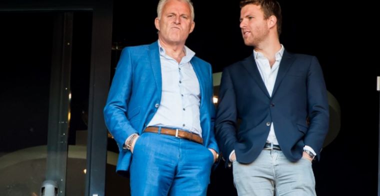 'Johan Derksen is boos over mijn column in de supporterskrant van Ajax'