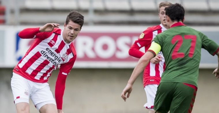 Optimistische Van Ginkel ziet vertrouwd scenario bij PSV: 'Neem nou Ajax'
