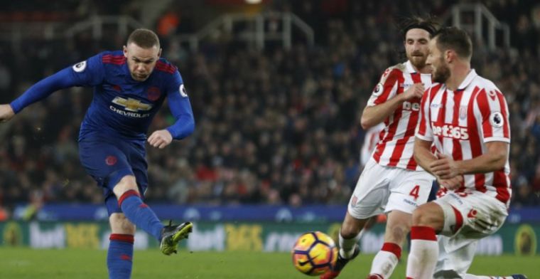 Koeman boekt late zege, all-time clubtopscorer Rooney redt United in slotfase