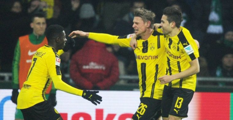Wolfsburg kruipt uit dal zonder Bazoer, Dortmund wint moeizaam van tien man