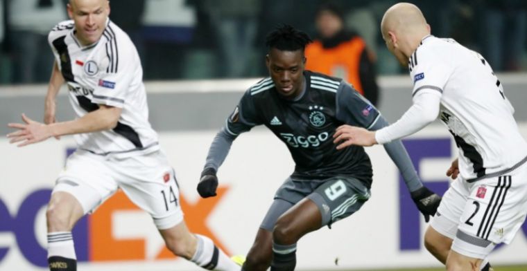 Spelersrapport Ajax: Younes gooit schroom van zich af, andere aanvaller flopt