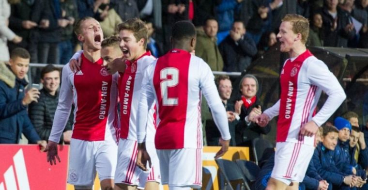 Showtje van Ajax-talenten in 'mini-Champions League': 'Hele wedstrijd de baas'