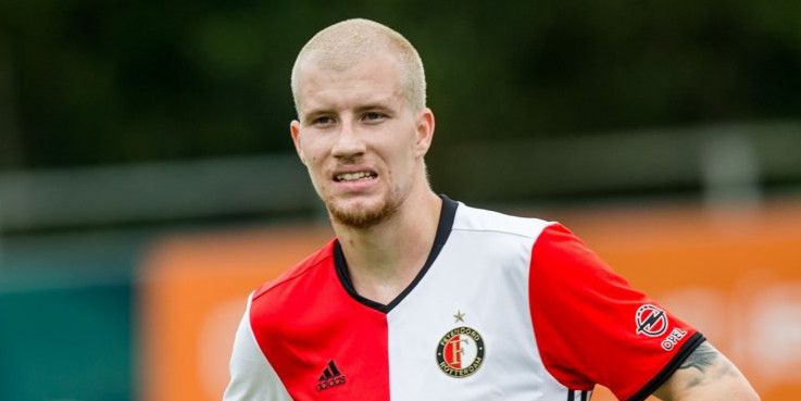Feyenoord-middenvelder is reserverol beu: 'Ik wil meer spelen'
