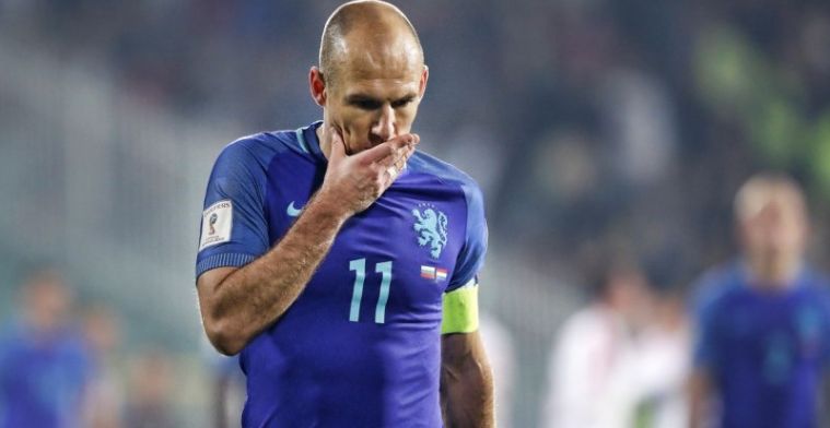 Update: Robben wil Oranje niet in de steek laten na 'nachtmerrie' in Bulgarije