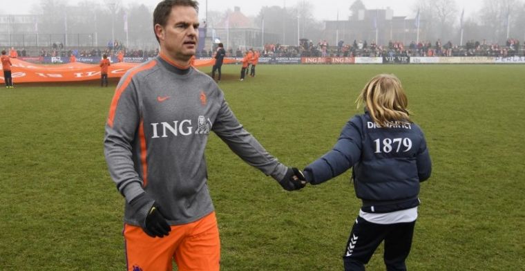'Wéer twee afhakers voor KNVB: De Boer en Van Bronckhorst willen niet'