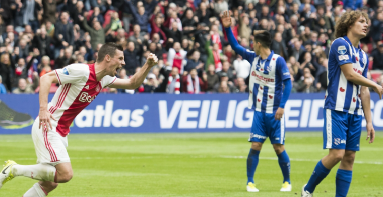 Hand van Bosz zichtbaar bij Ajax: 'Daar staan wij als team vol achter'