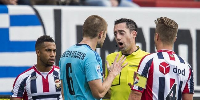 Feyenoorder Van der Heijden hekelt 'randzaken': Zoals ook Ajax gisteren...