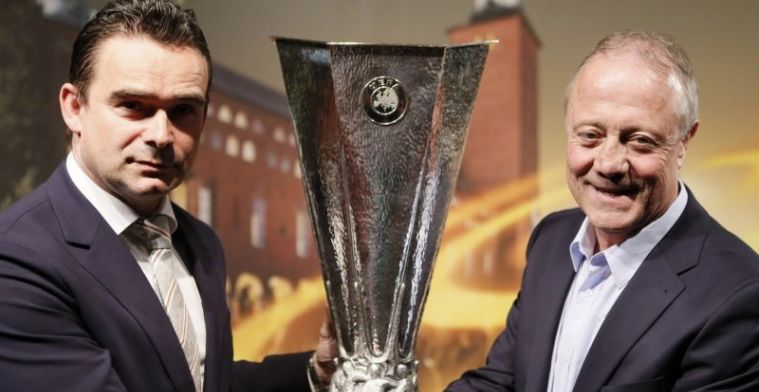 Ajax vernedert 'Goliath' Lyon: 'Meer dan 100 miljoen euro'
