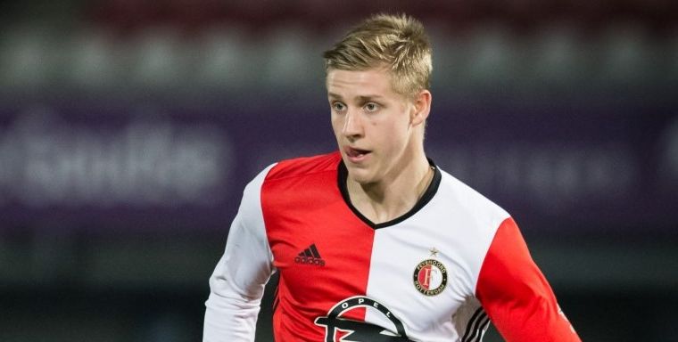 'Van Bronckhorst heeft verdediger niet nodig; drie clubs tonen interesse'
