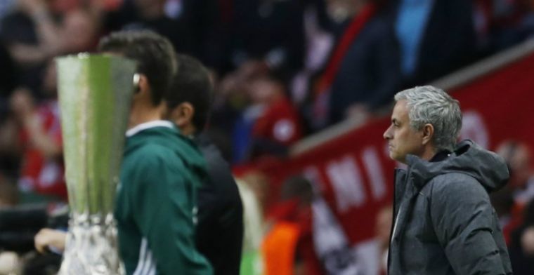 Ajax - Man United halverwege: 'Wat is die Mourinho toch gestoord, beschamend'