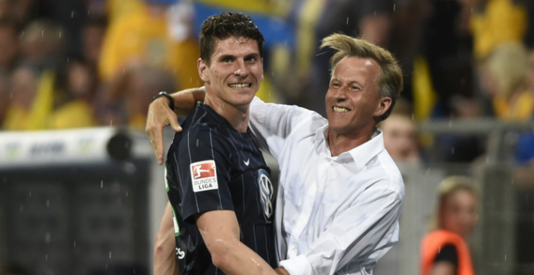 Jonker: Ik ben met Wolfsburg overeengekomen dat ik trainer blijf