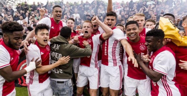 Ajax maakt transfer officieel: Kan mezelf nu eindelijk een echte Ajacied noemen
