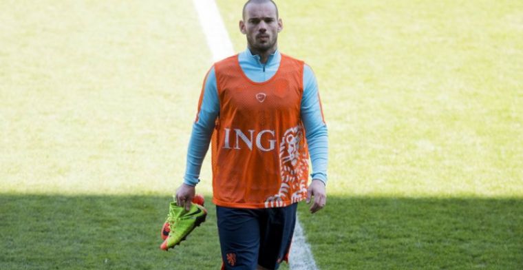 'Coach heeft beslissende stem in Sneijder-transfer: akkoord voor 2,5 miljoen'