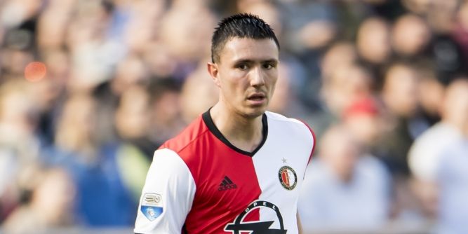 'Hij wil graag naar Feyenoord, wij willen hem graag, maar het gaat heel moeizaam'