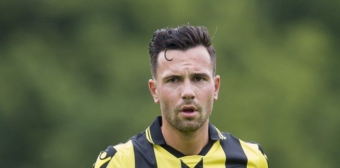 Vitesse-spelers aangeslagen: 'Heeft een heel grote impact, krijg nu ook kippenvel'