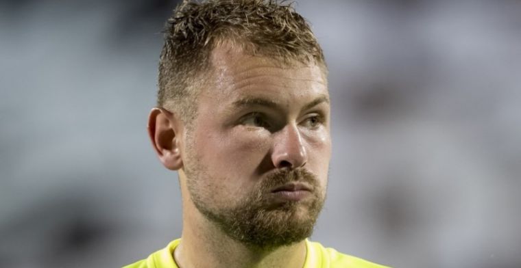 'Uitgeschakeld PSV dreigt international kwijt te raken aan speurende De Boer'