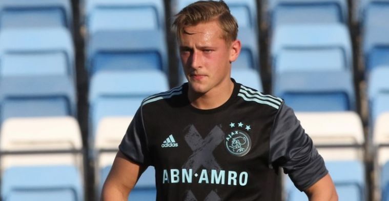 Jonge goalgetter aast op debuut in Ajax 1: Dat geef ik eerlijk toe