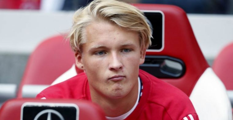 'Als Monaco morgen bod van 45 miljoen op Dolberg doet, laat Ajax hem heus gaan'