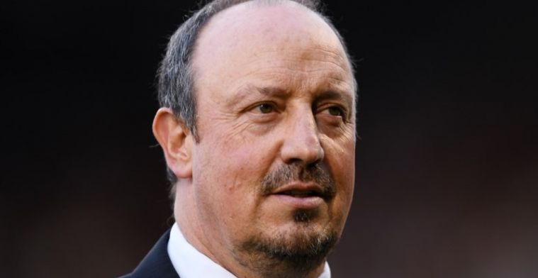 'Afkoopsom van 7 miljoen euro verhindert vertrek van teleurgestelde Benitez'
