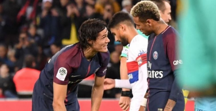 Dani Alves over PSG-ruzie: 'Neymar pakte de bal juist van mij af'