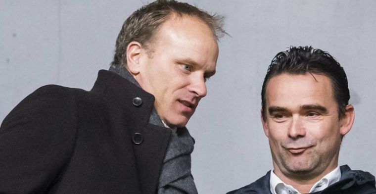  'Critici fluisteren: houd Bergkamp te vriend als je wat wilt bereiken bij Ajax'