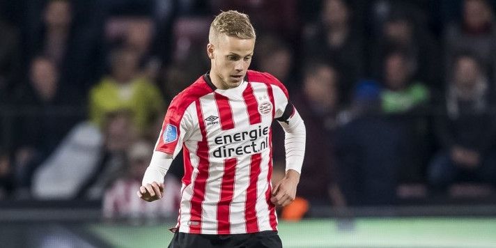 Cocu laat PSV-pareltje eindelijk debuteren: Het begint natuurlijk te kriebelen