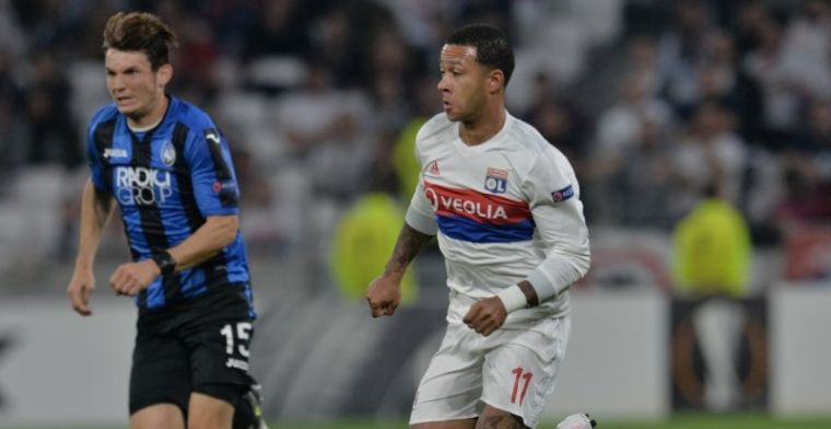 'Memphis maakt zich niet populair in Lyon: supporters gooien shirt terug'