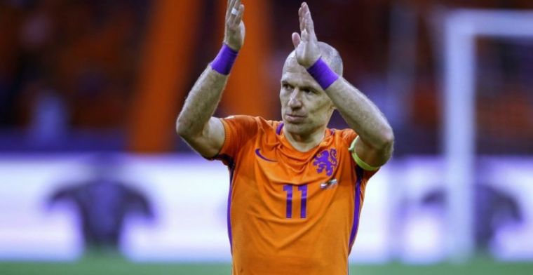 Robben moet voetbal links laten liggen op Oranje-training: Niet mijn ding