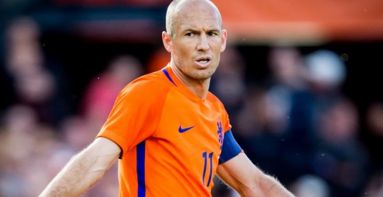 Robben faciliteert 'verstoppertje' van teamgenoten: 'Zou het zo erg zijn?'