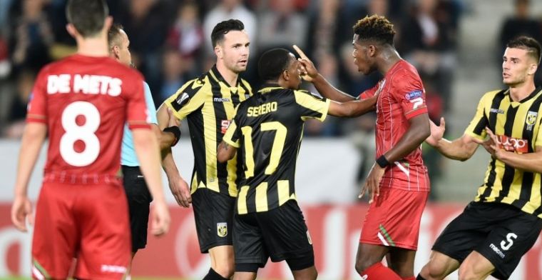 Arbitrale misser kost Vitesse twee punten in België; Lazio wint van Nice