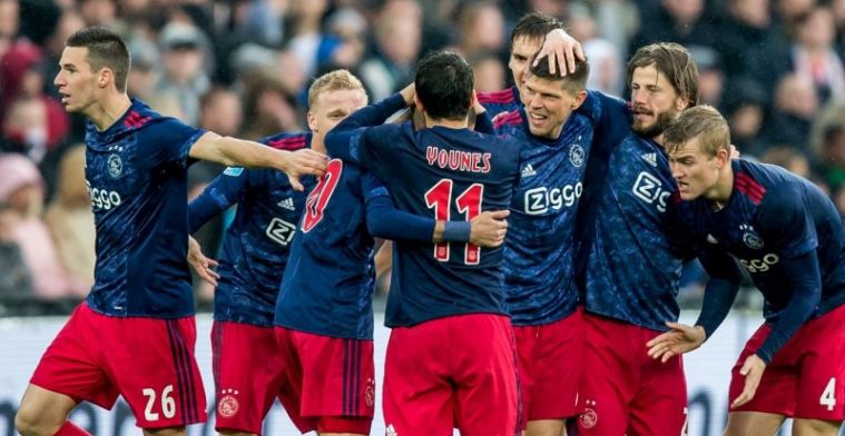 Ajax bezorgt gehavend Feyenoord pijnlijke middag; hoofdrollen Neres en Dolberg