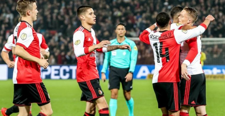 Ploeterend Feyenoord ontsnapt aan bekerblamage tegen tien Amsterdammers