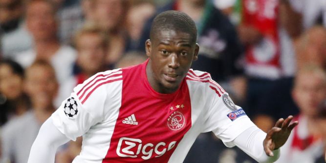 Ajax- en Arsenal-fans opgelet: Sanogo wordt een van de beste aanvallers