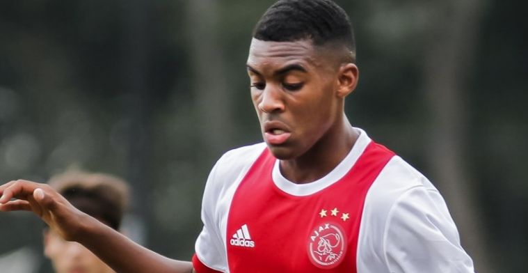 'Ajax bereikt akkoord met grootste twee talenten uit jeugdopleiding'