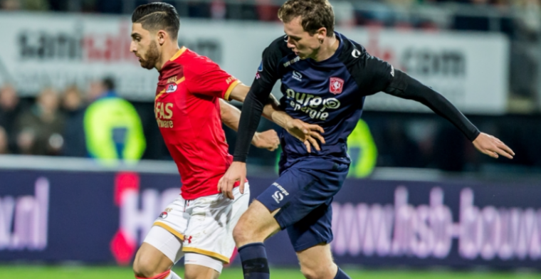 AZ-fan steelt schoen van Twente-verdediger: 'Die vent vindt dat dan leuk'
