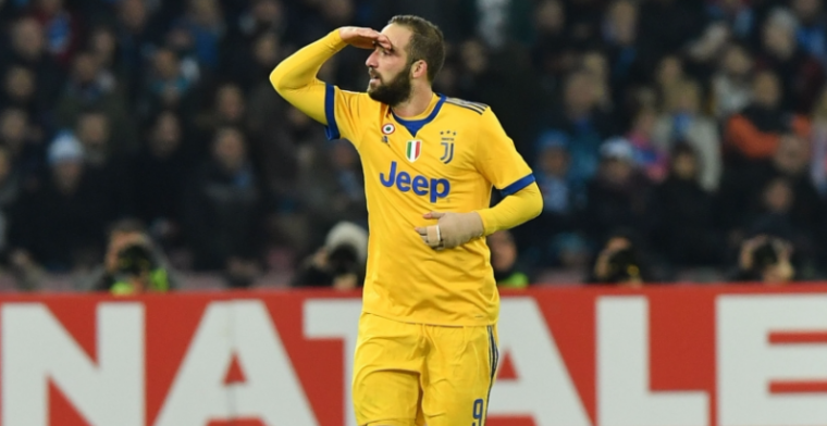 Higuaín beslist topper tussen Juventus en Napoli: koploper tot één punt genaderd