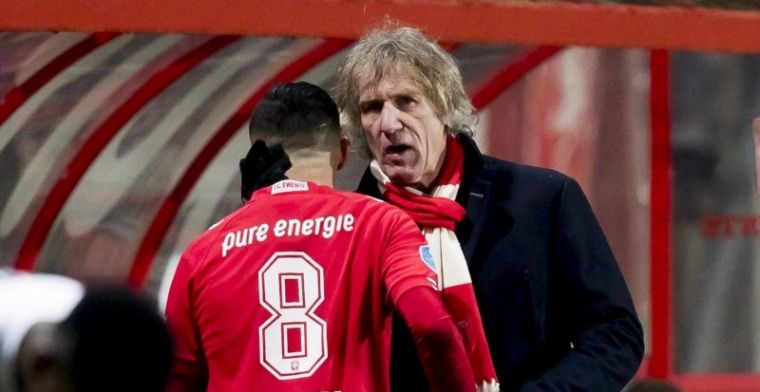 Verbeek en FC Twente gelinkt aan oude bekende uit Duitsland: 'Ik wil spelen'
