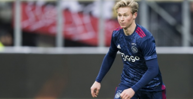 'Tijdelijke De Jong-oplossing' bij Ajax: 'In internationale top is dat kwetsbaar'