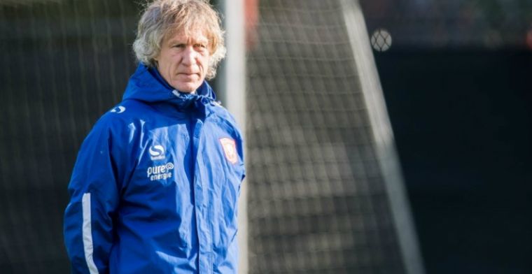 Verbeek last transferverbod in bij Twente: 'Voor die spelers gaat de deur dicht'
