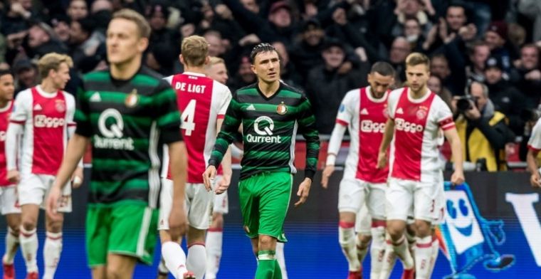 Ajax beslist karige Klassieker in drie minuten en nadert PSV tot twee punten