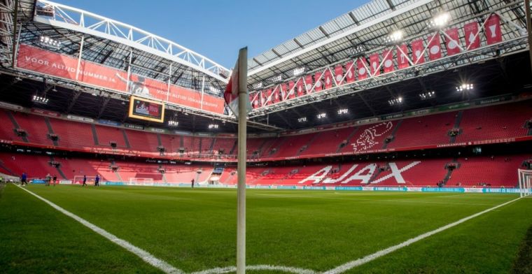 Ajax deelt vijfjarig contract uit: 'Een grote eer, Van der Sar is echt een idool'