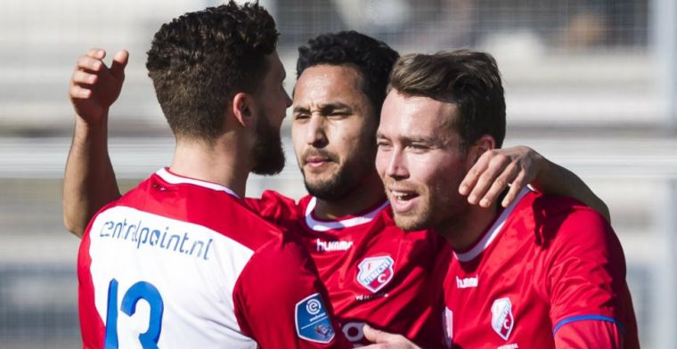 FC Utrecht scoort vier keer: De Jong overleeft pittig schema ongeslagen