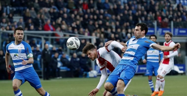Ajax op rapport: Frenkie de Jong en Eiting stelen de show in slordige wedstrijd