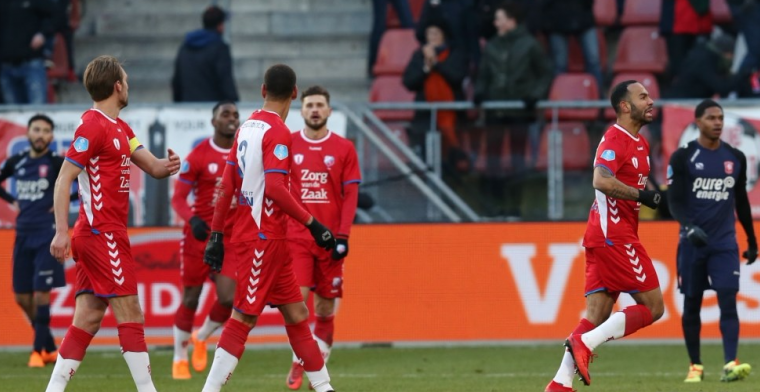 FC Twente blijft met degradatiezorgen zitten na nieuwe nederlaag tegen FC Utrecht