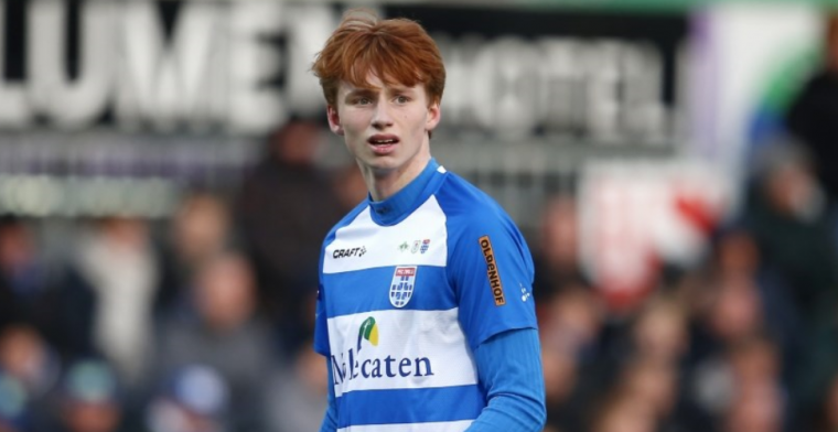 4 VWO én basisspeler van PEC Zwolle: 'Niet voor niets een contract aangeboden'