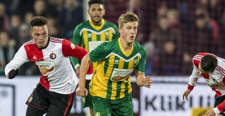 Feyenoord bindt 'krachtige, snelle vleugelspeler' (18): Heel erg dankbaar