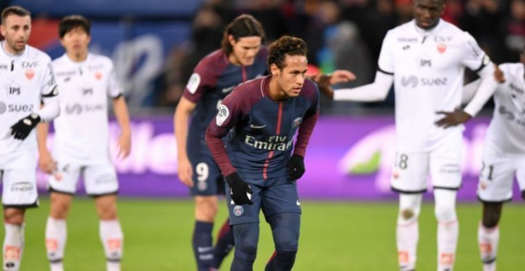 Neymar erkent onenigheid met Cavani: Met zijn tweeën om tafel gaan zitten
