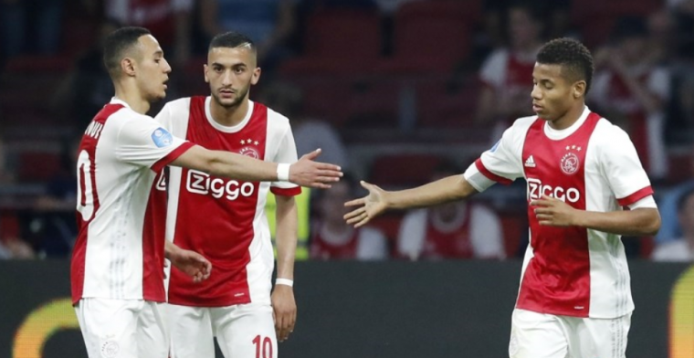 Ajax komt Ziyech-spreekkoren te boven en scoort vier keer in halflege Arena