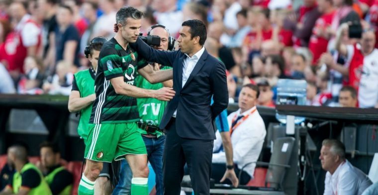 Update: Feyenoord bevestigt vertrek van Van Bronckhorst-assistent: 'Nieuwe impuls'