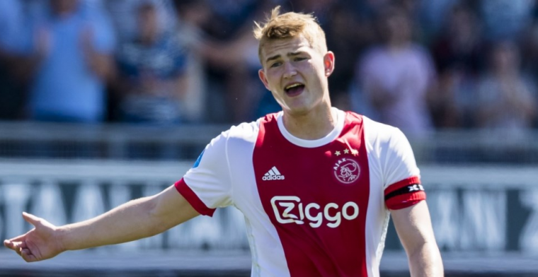 'Grote domper voor Ajax: De Ligt dient via Raiola vertrekwens in bij Ajax-leiding'